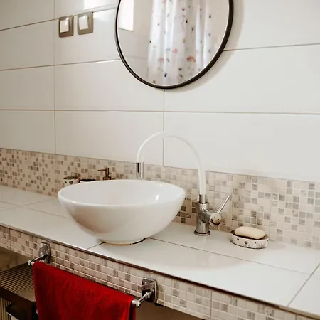 Dom wakacyjny Big Garden House *